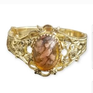 WHITING & DAVIS VINTAGE RARE GOLDTONE & HONEY SHIMMER CABACHON  HINGED BRACELET